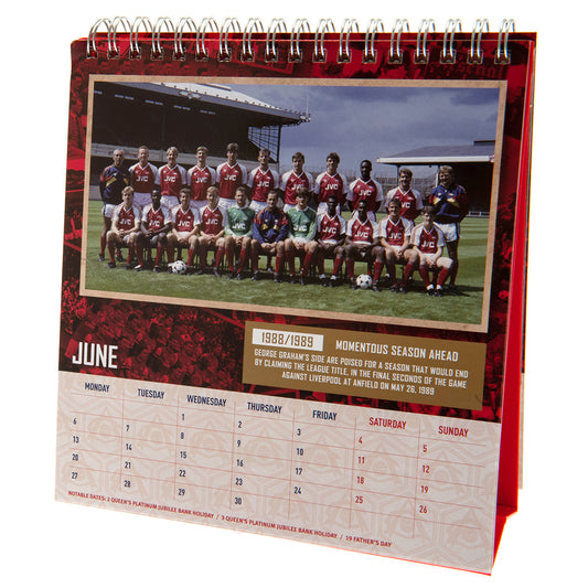 Arsenal FC Desktop Calendar 2022