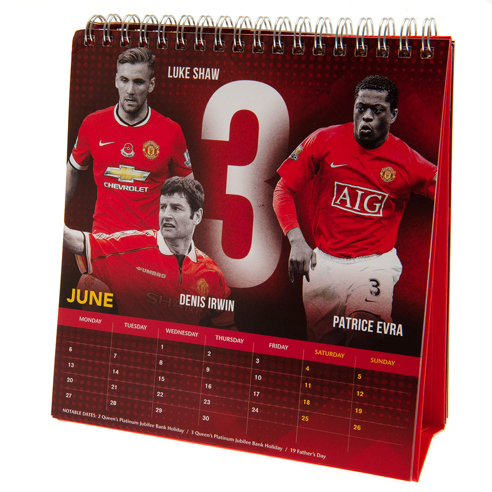 Manchester United FC Desktop Calendar 2022