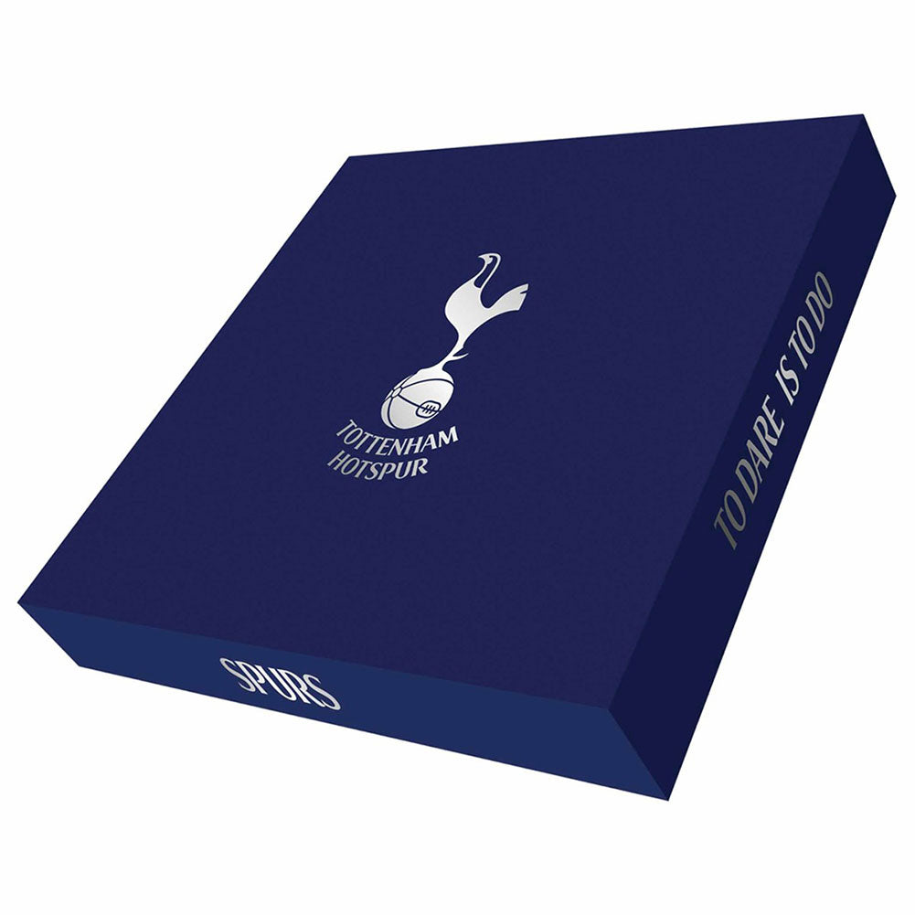 Tottenham Hotspur FC Collectors Calendar Gift Set 2023