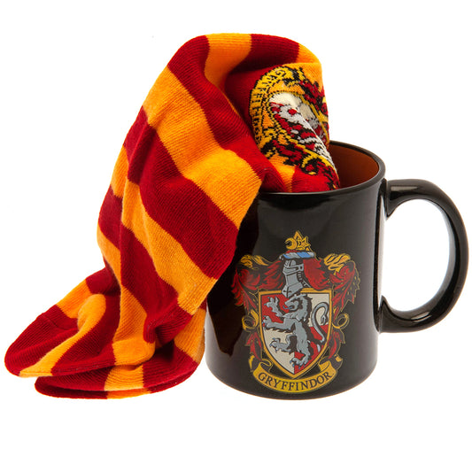 https://footballilse.com/cdn/shop/products/TM-01809-Harry-Potter-Mug-Sock-Set.jpg?v=1677390288&width=533
