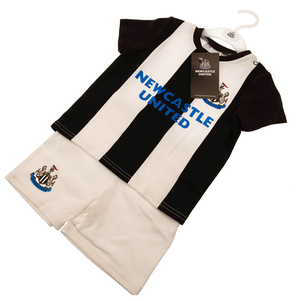 纽卡斯尔联足球俱乐部衬衫和短裤套装 3-6 个月 WT